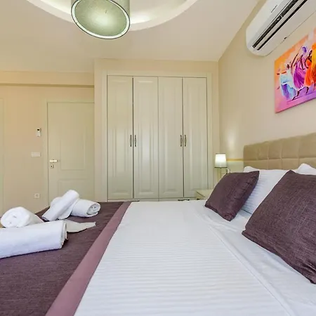 Villa Meropis 别墅 费特希耶