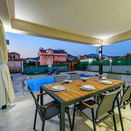 Villa Meropis 费特希耶